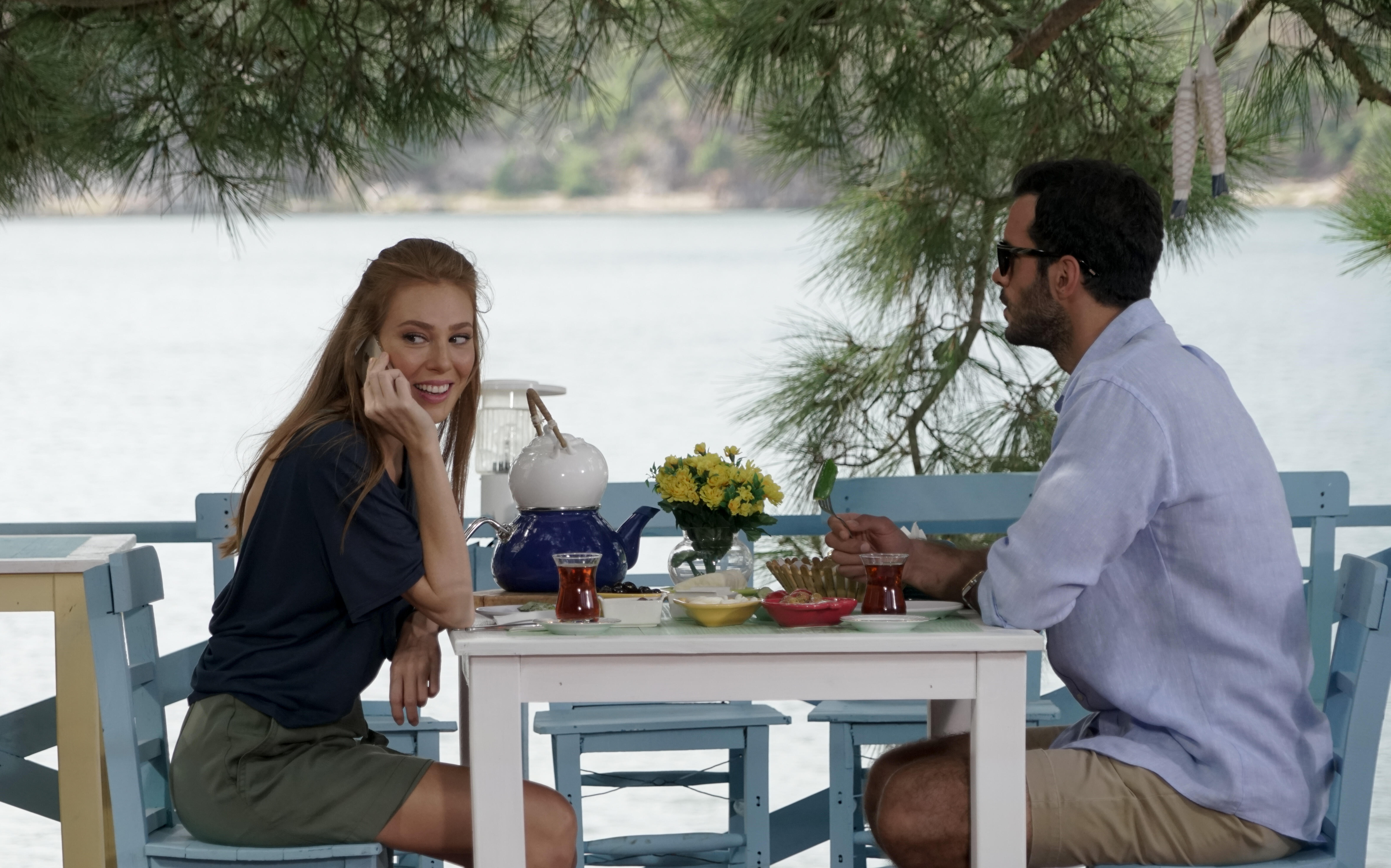 Кадр из Время счастья